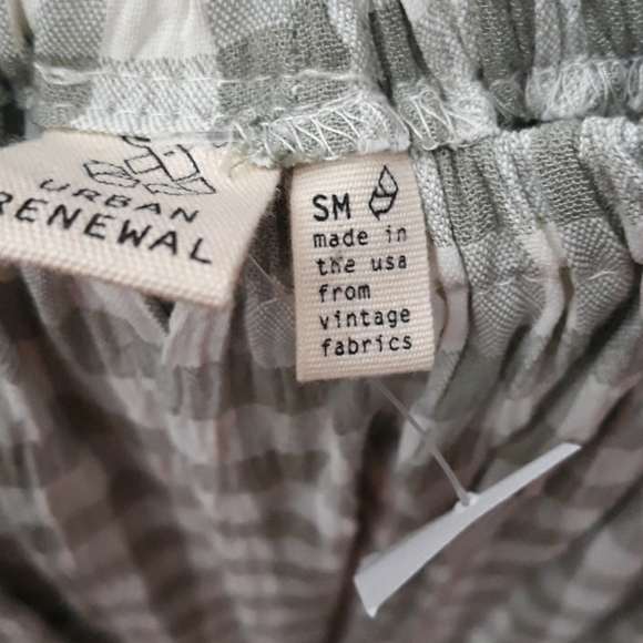 Dress - Picture 5 of 10